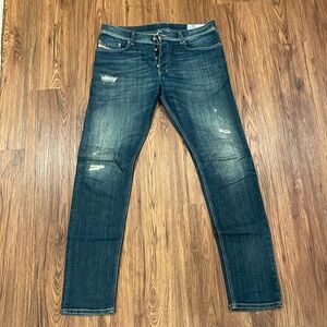 Men’s Diesel jeans, 32W 32L, Tepphar fit